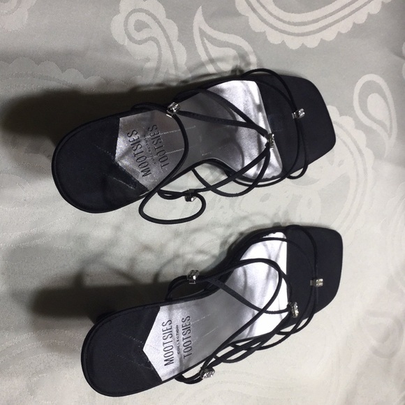 Mootsie Tootsie Black dress shoes - Picture 1 of 3
